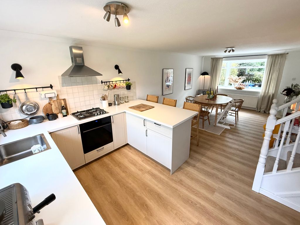 Property photo 3 of 14 Img_2590