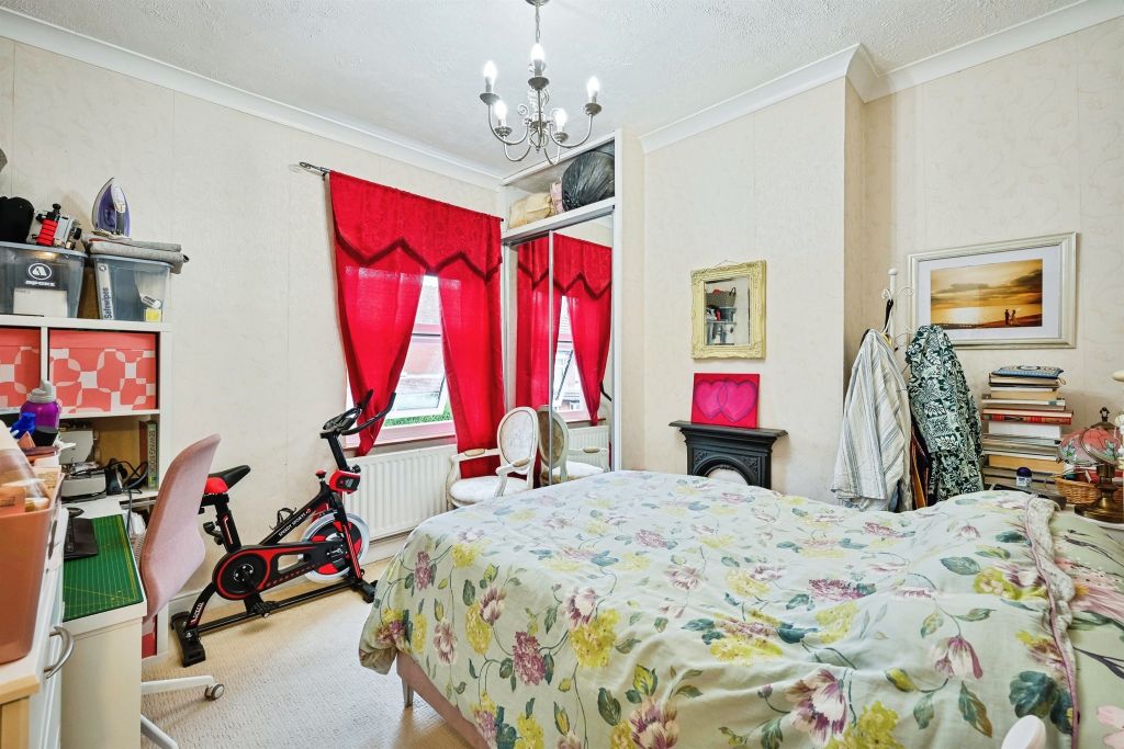 Property photo 3 of 9