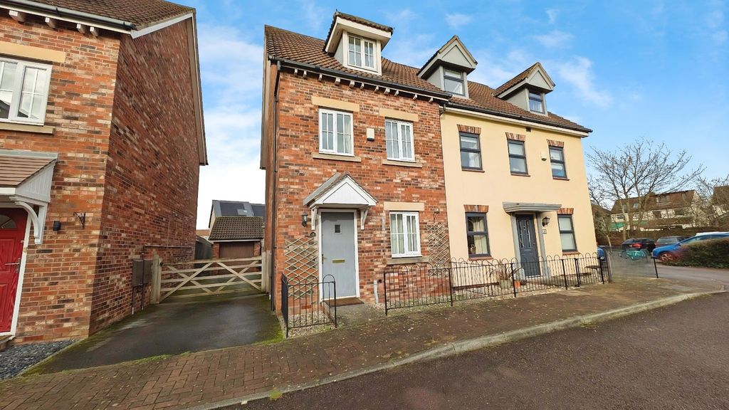 Property photo 1 of 20 Pbox-Img.Jpg