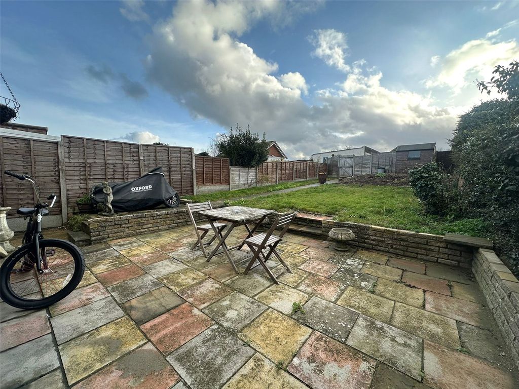 Property photo 3 of 19 Picture No. 21