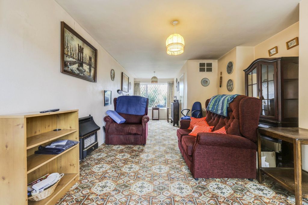Property photo 3 of 14 Picture No. 08