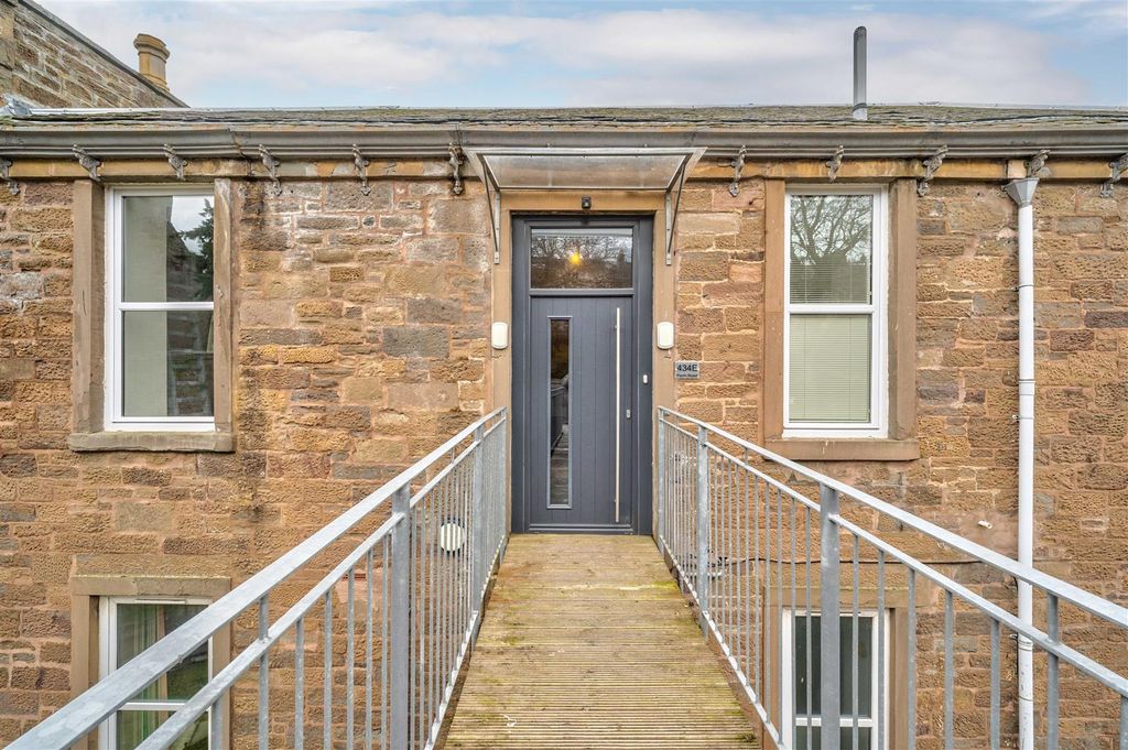 Property photo 2 of 48 434E Perth Road Dundee-28.Jpg