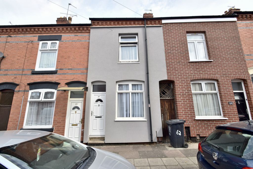 Property photo 1 of 15 Darley Street, Highfields, Leicester, Leicestershire, Le2 0Ga