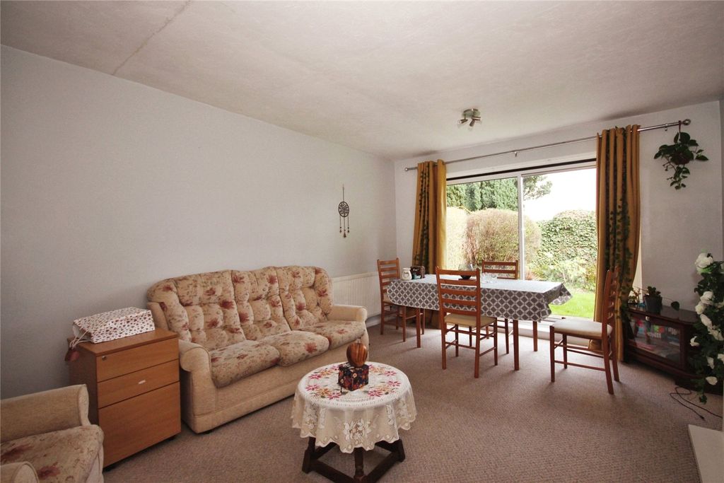 Property photo 3 of 15 Picture No. 12