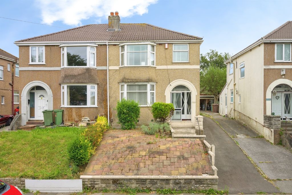 Property photo 1 of 30