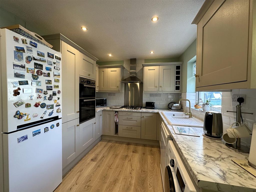 Property photo 2 of 15 Kitchen.Jpg