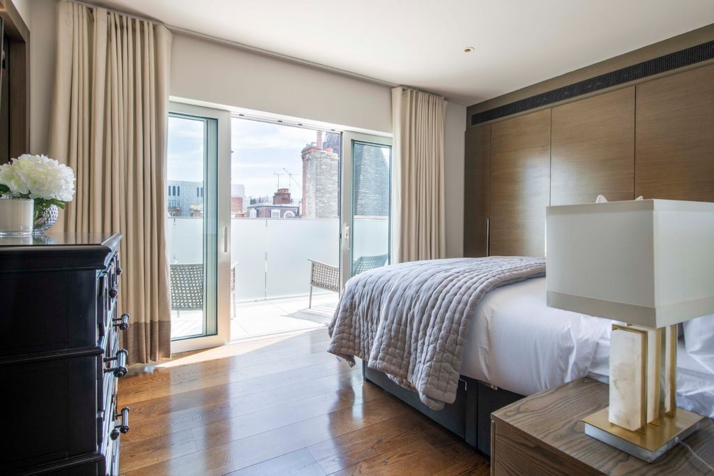 Property photo 2 of 13 Picture No. 42