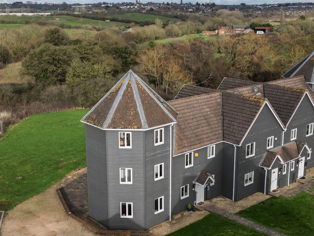 Property photo 1 of 15 3464-10.Jpg