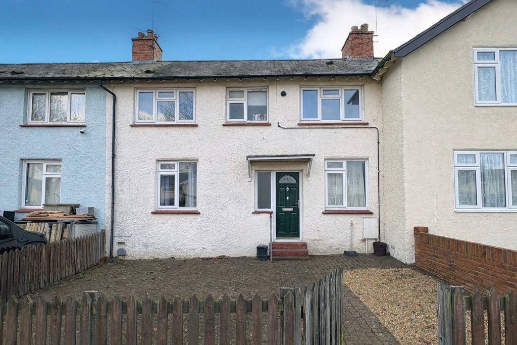 Property photo 1 of 9 Picture No. 05