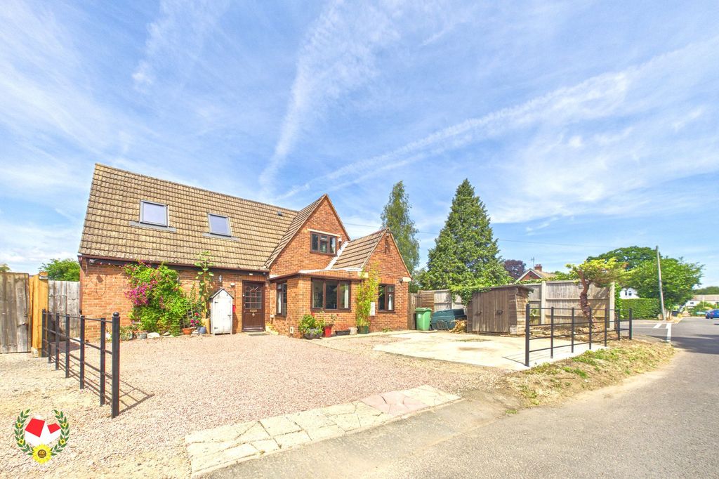 Property photo 1 of 19