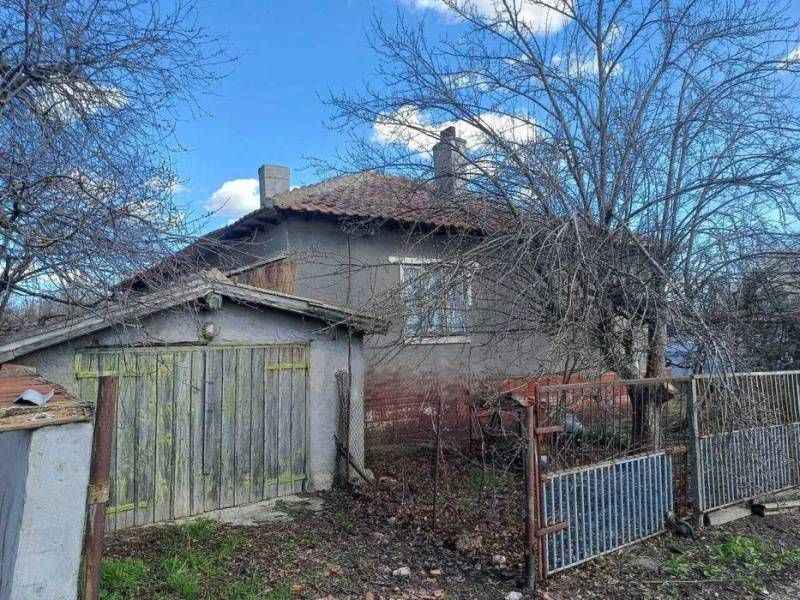 Property photo 2 of 5
