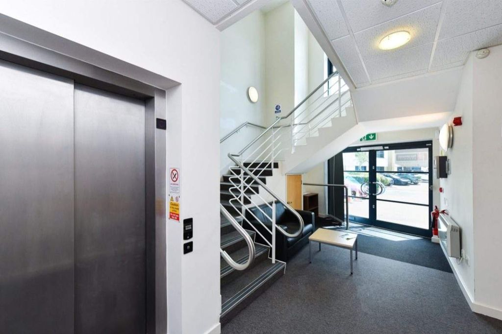 Property photo 2 of 7