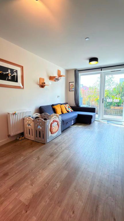 Property photo 1 of 6