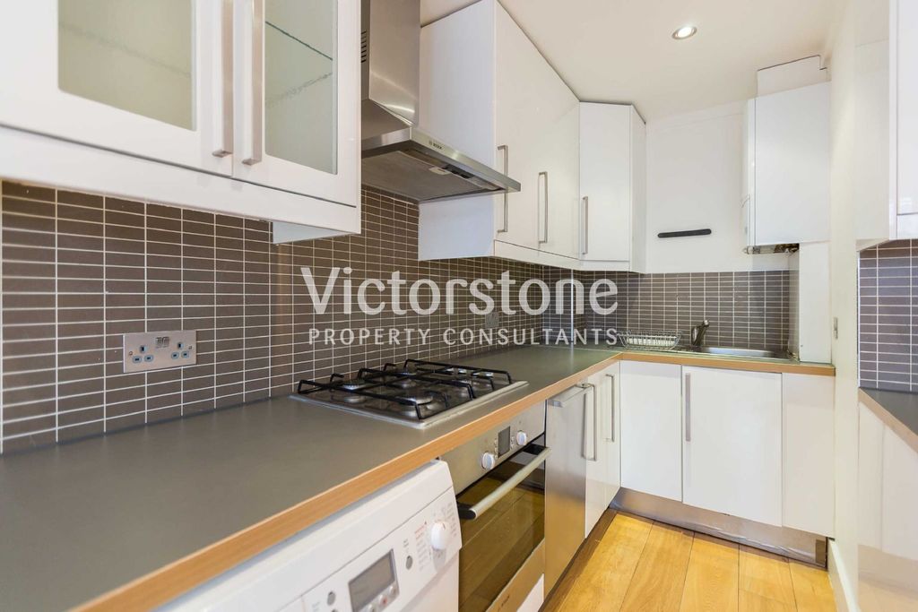 Property photo 1 of 7 1420262