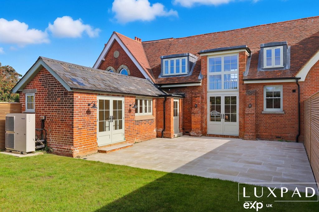 Property photo 3 of 30