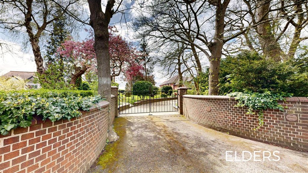 Property photo 3 of 29