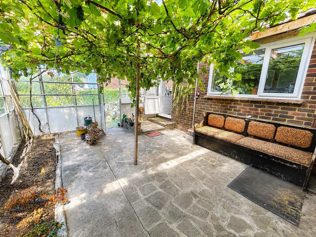 Property photo 3 of 13 Conservatory