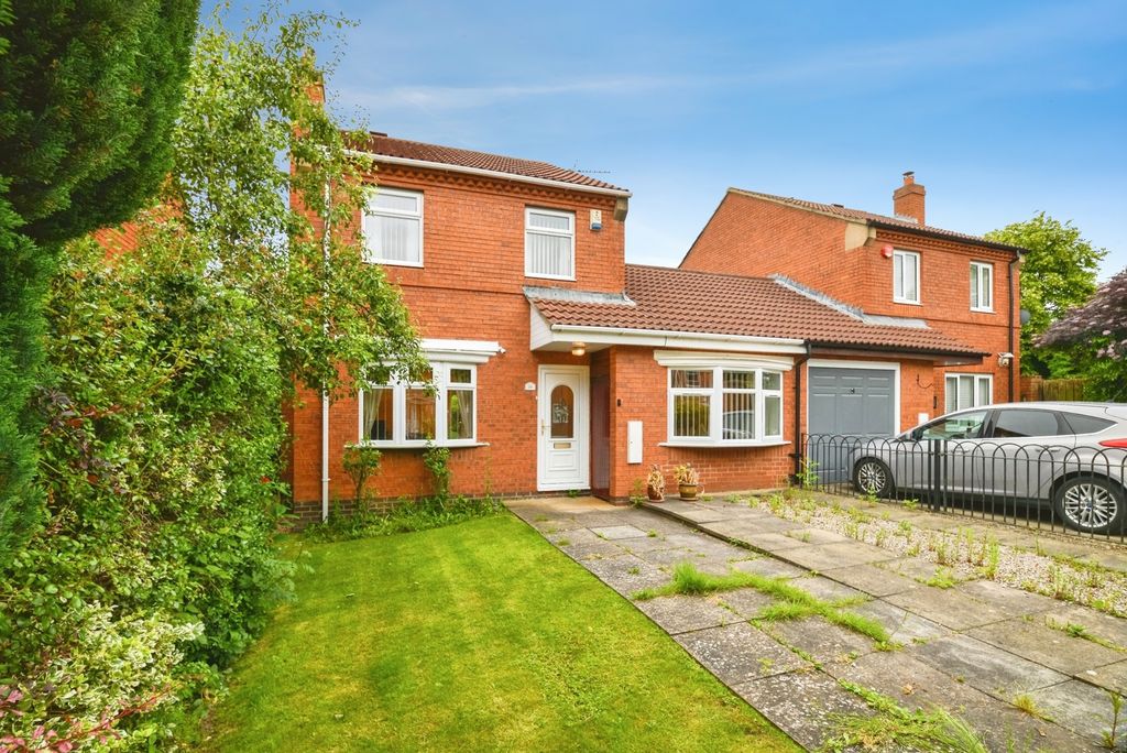 Property photo 1 of 16 Pbox-Img.Jpg