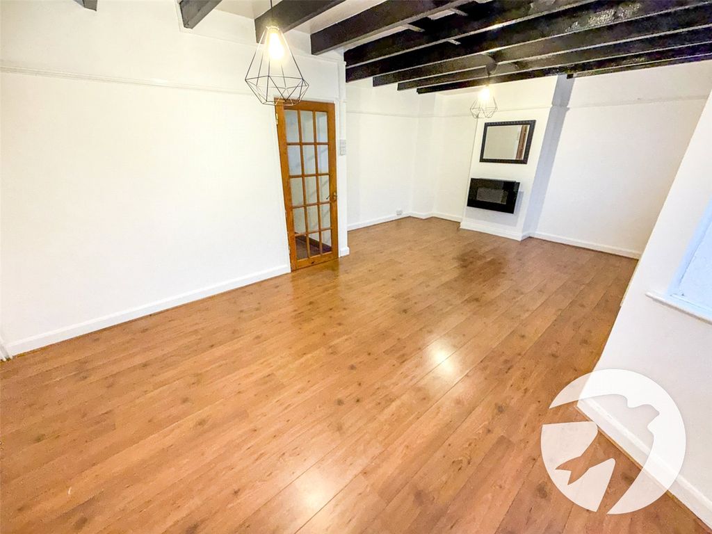 Property photo 3 of 14 Picture No. 09