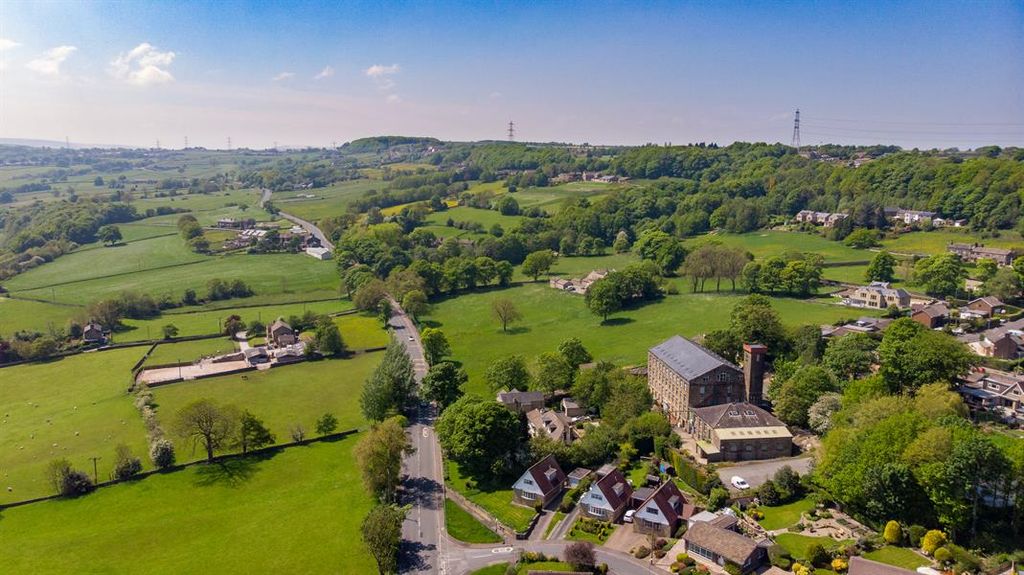 Property photo 2 of 4 Photo 2