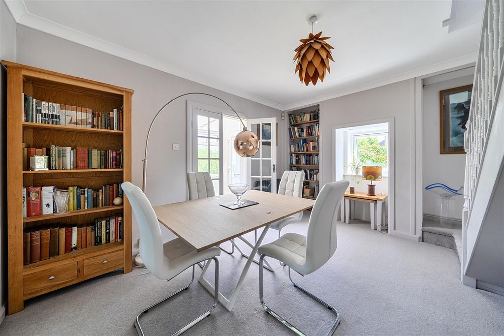 Property photo 3 of 17 1480674-12-6A3Bf4c87B79B.Jpg