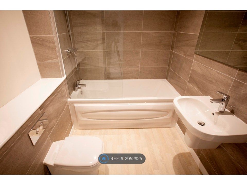 Property photo 3 of 4