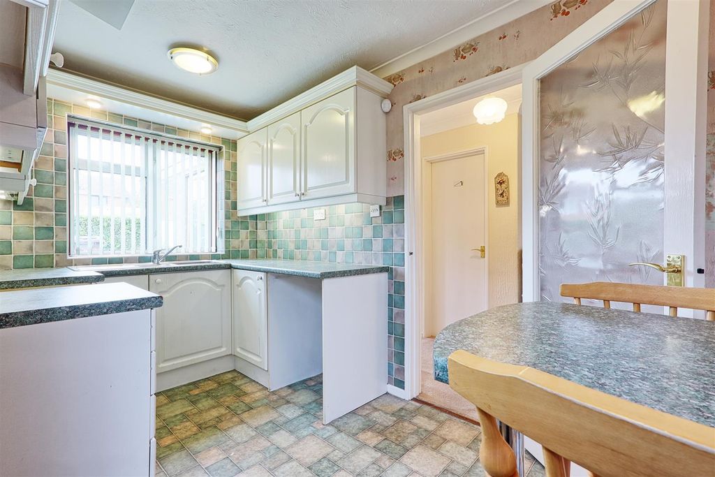 Property photo 2 of 26 Img_0926_7_8_Easyhdr-Interior3.Jpg