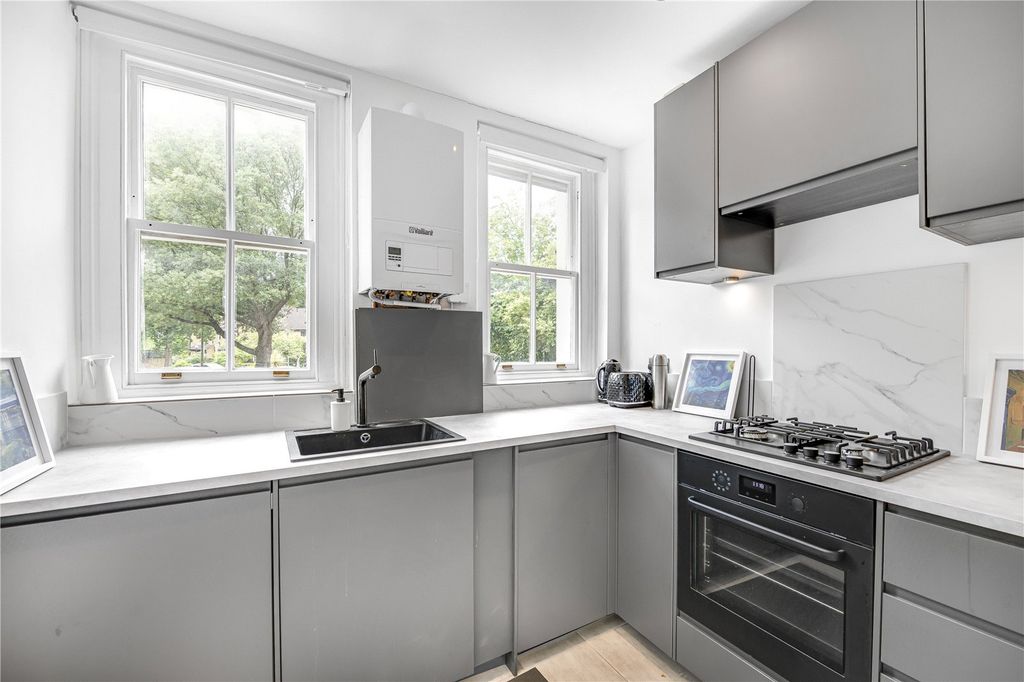 Property photo 2 of 15 Kitchen