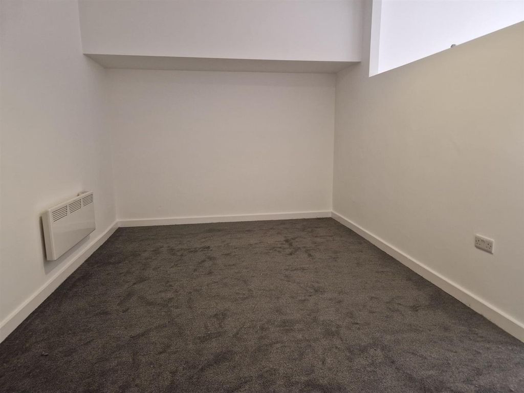 Property photo 2 of 7 Whatsapp Image 2024-08-01 At 14.25.45_53Ed2d34.Jpg