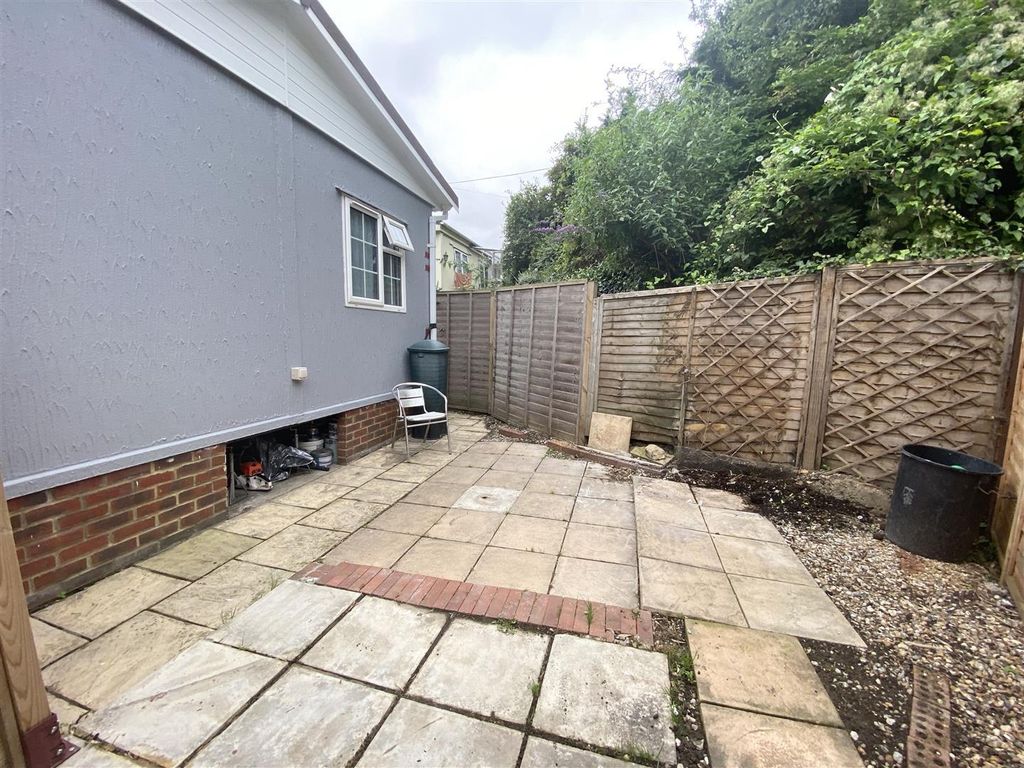 Property photo 2 of 10 Smug Gdn.Jpg