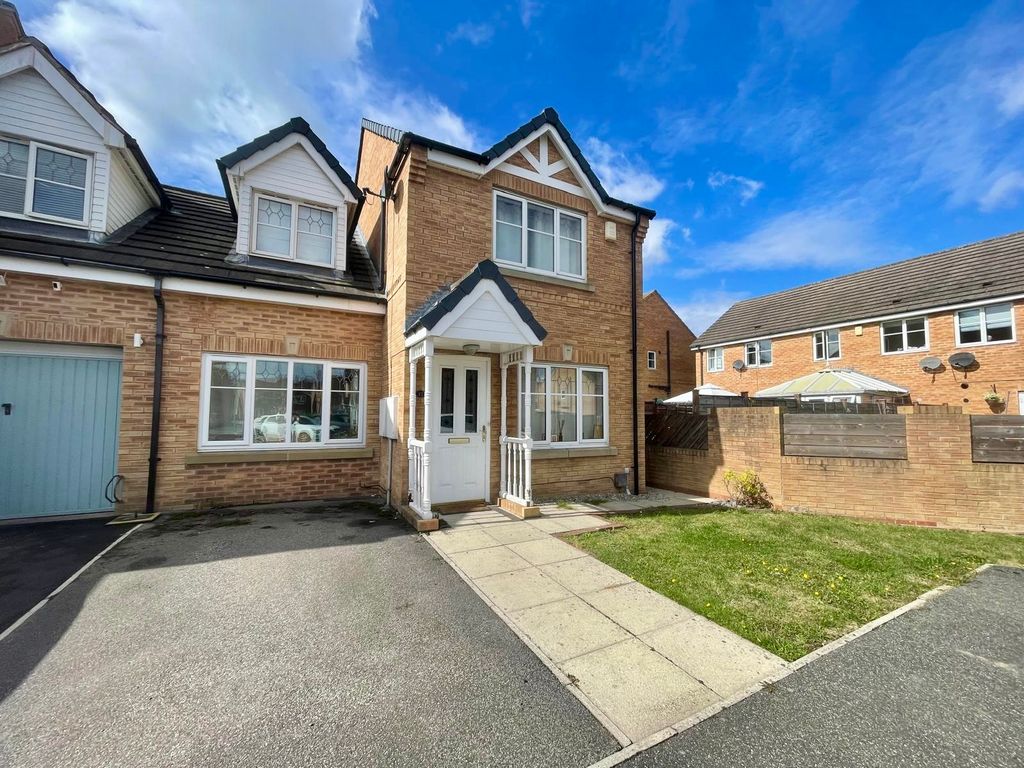 Property photo 1 of 16 Gleneagles Court