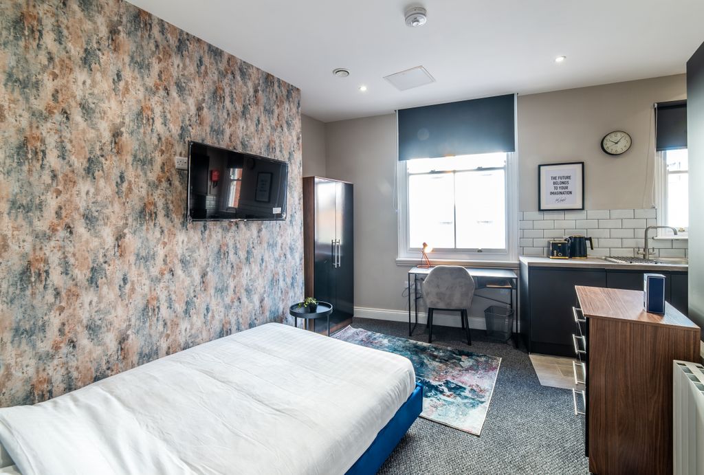 Property photo 1 of 8 Canning Place B111-001