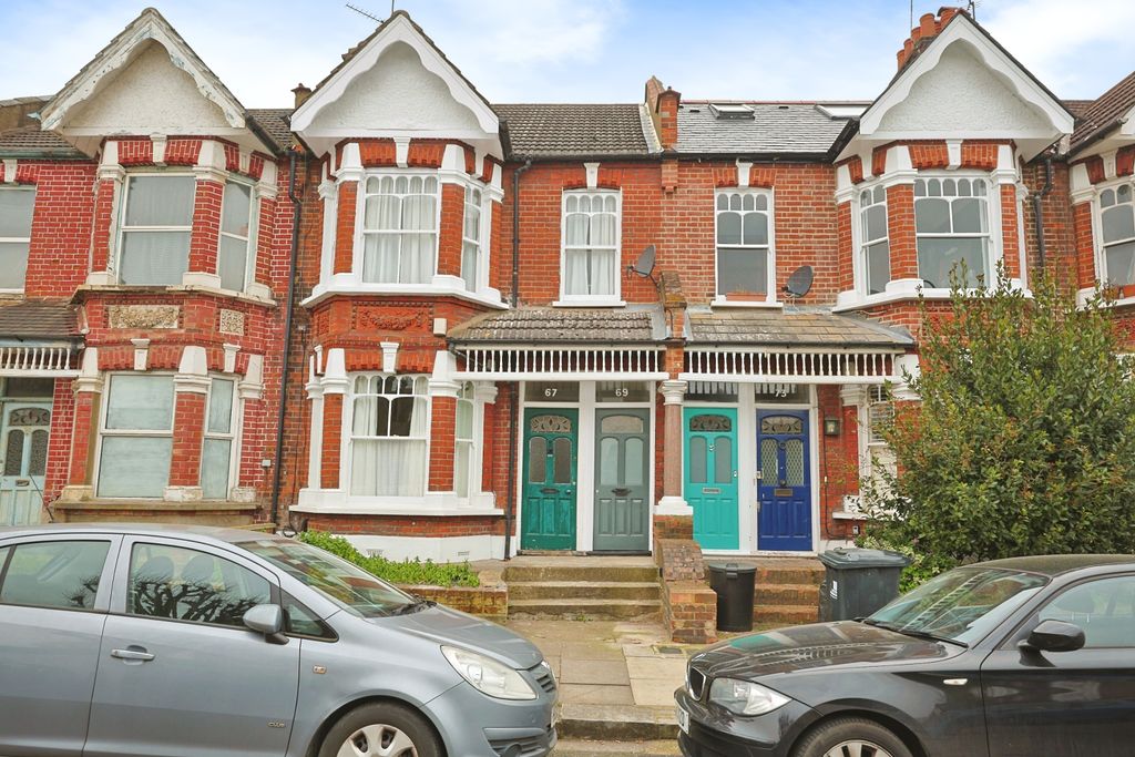 Property photo 2 of 10 Img_1223