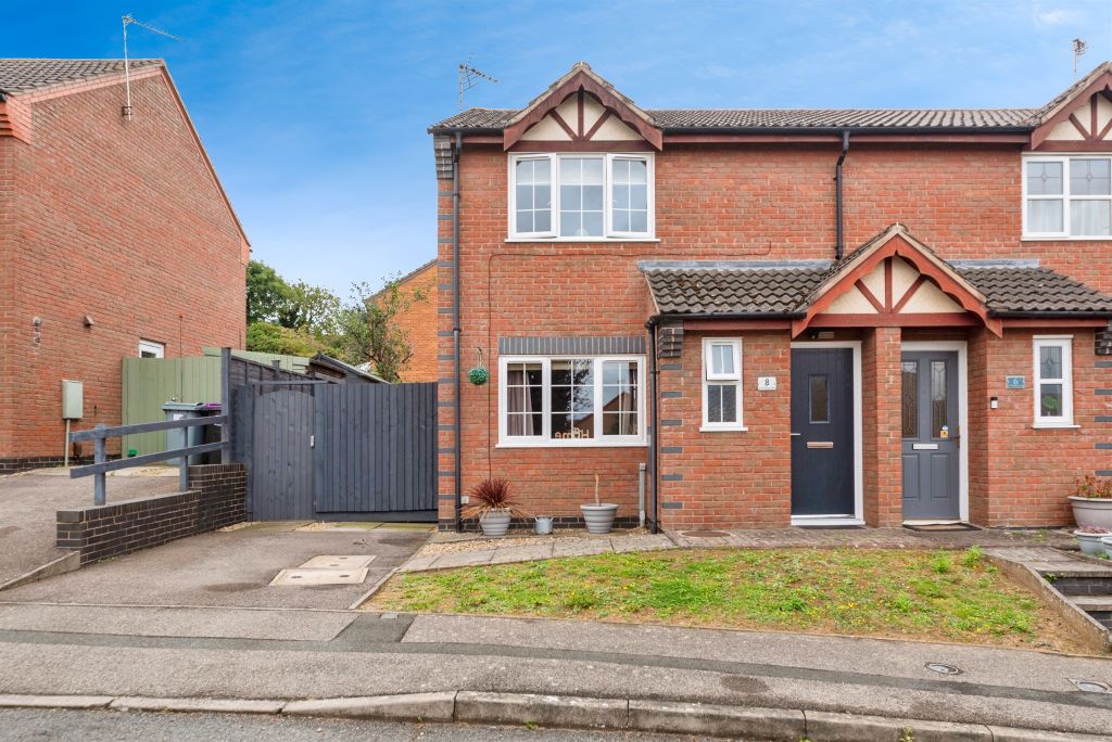 Property photo 1 of 17