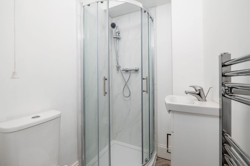 Property photo 3 of 3 0027