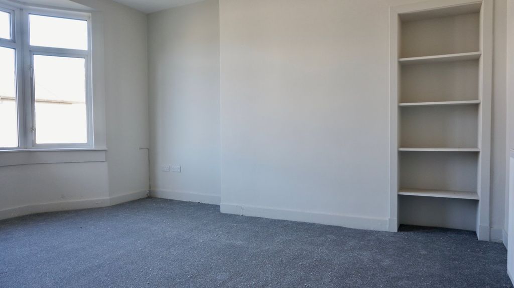 Property photo 3 of 10 Picture No. 06