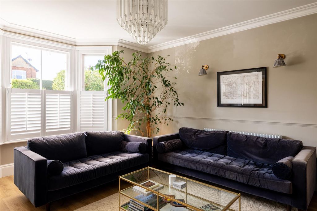 Additional image 5 of 5 bed detached house for saleCockshot Road, Reigate RH2