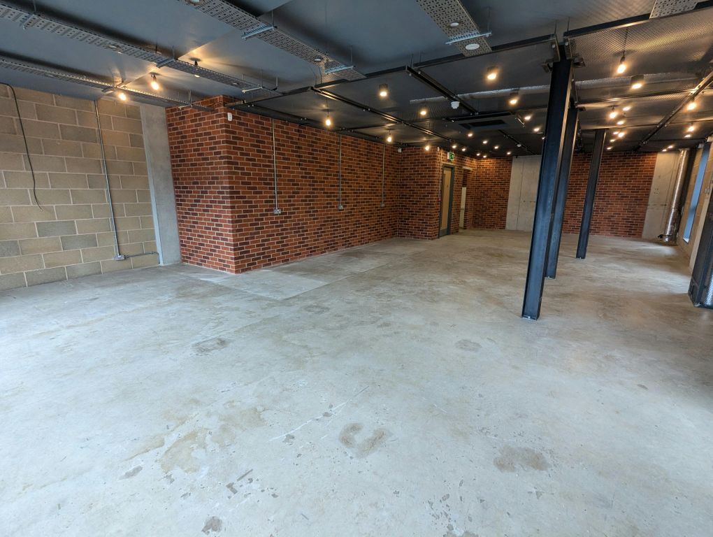 Property photo 2 of 6 Pxl_20250527_130919511.Jpg