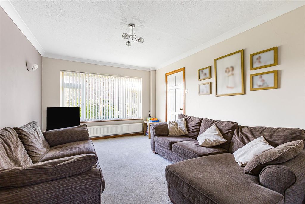 Property photo 2 of 22 14_73766.Jpg