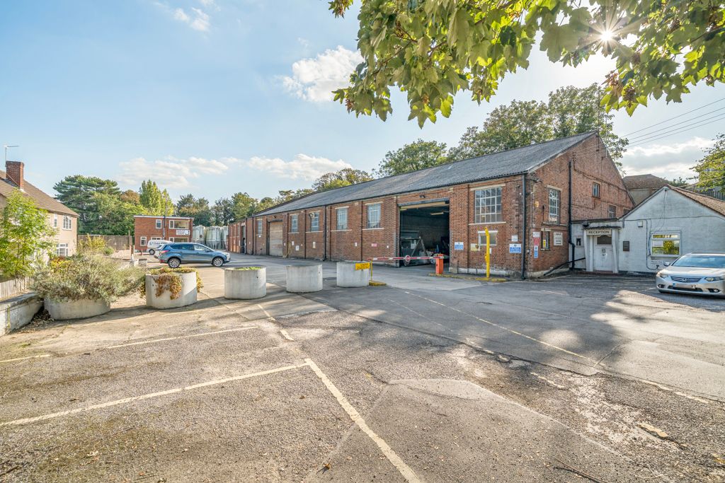 Property photo 2 of 11 Photo 2