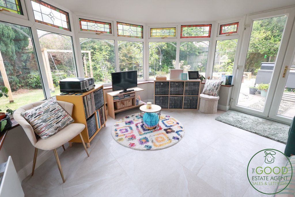 Property photo 3 of 36