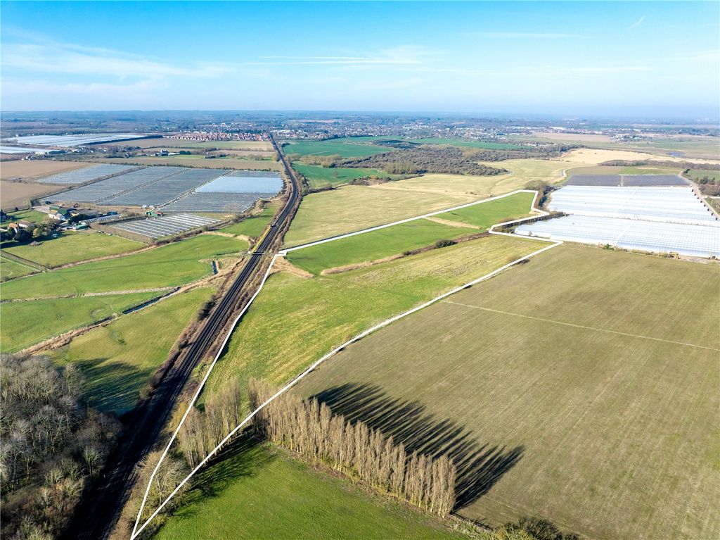 Property photo 2 of 3 Picture No. 01