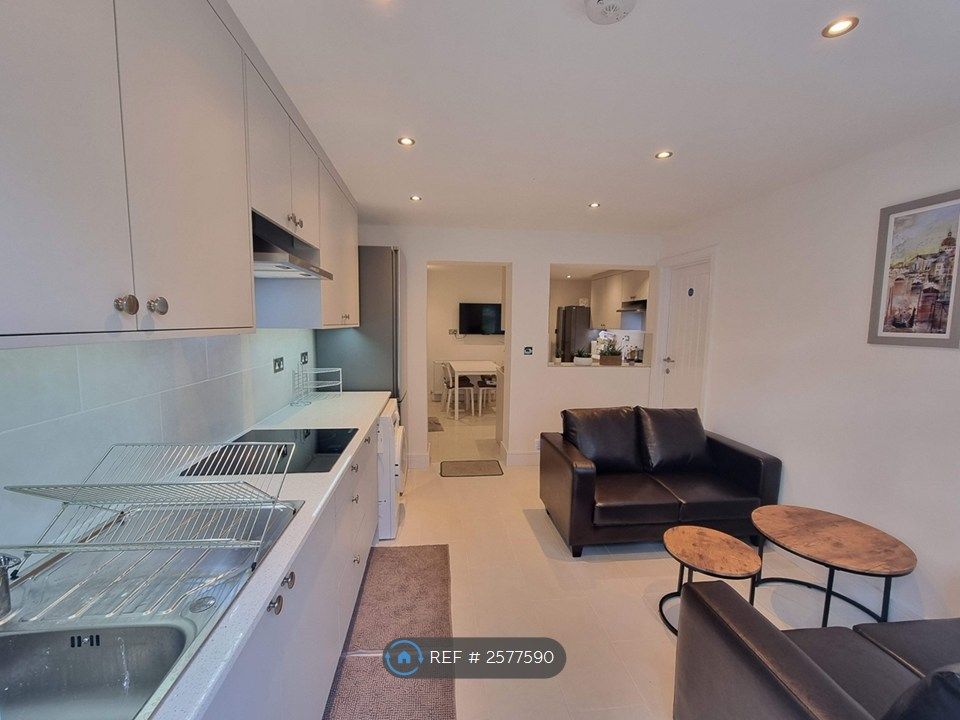 Property photo 1 of 19 Kitchen/Living Space