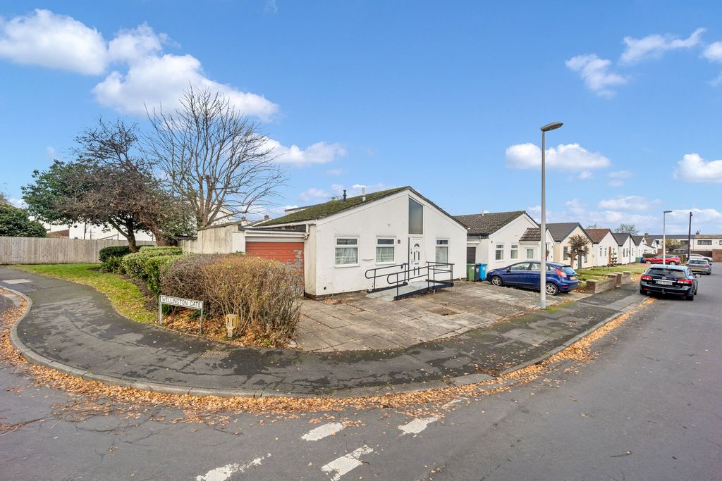 Property photo 1 of 13