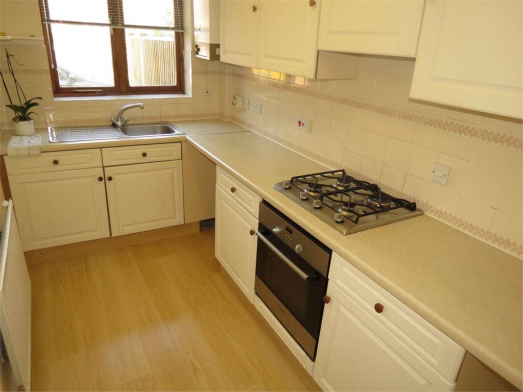 Property photo 3 of 8