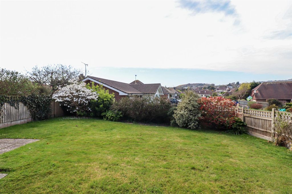 Property photo 3 of 16 Img_5434.Jpg