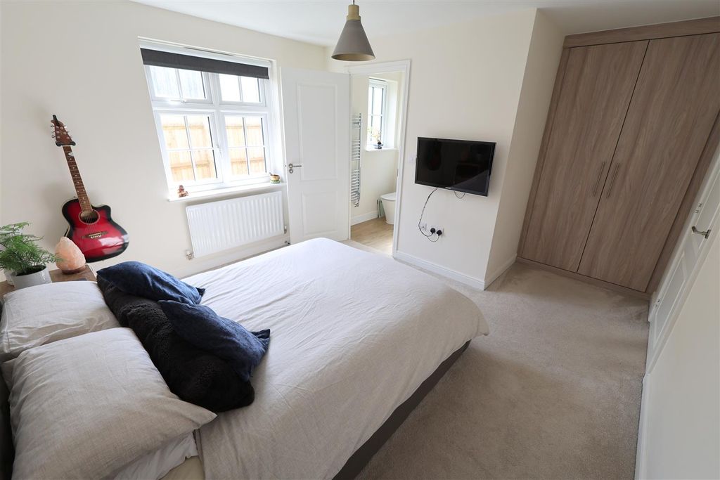 Additional image 11 of 2 bed flat for saleAlexander Road, Frenchay, Bristol BS16
