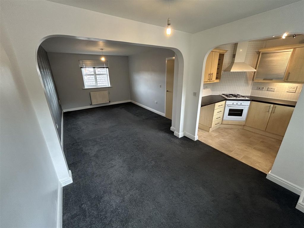 Property photo 2 of 9 Open Plan Living Room