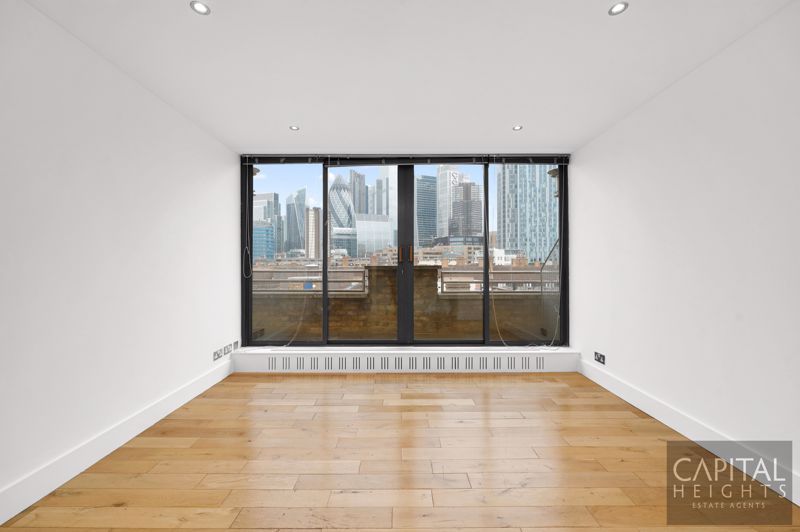 Property photo 2 of 23 Photo 18