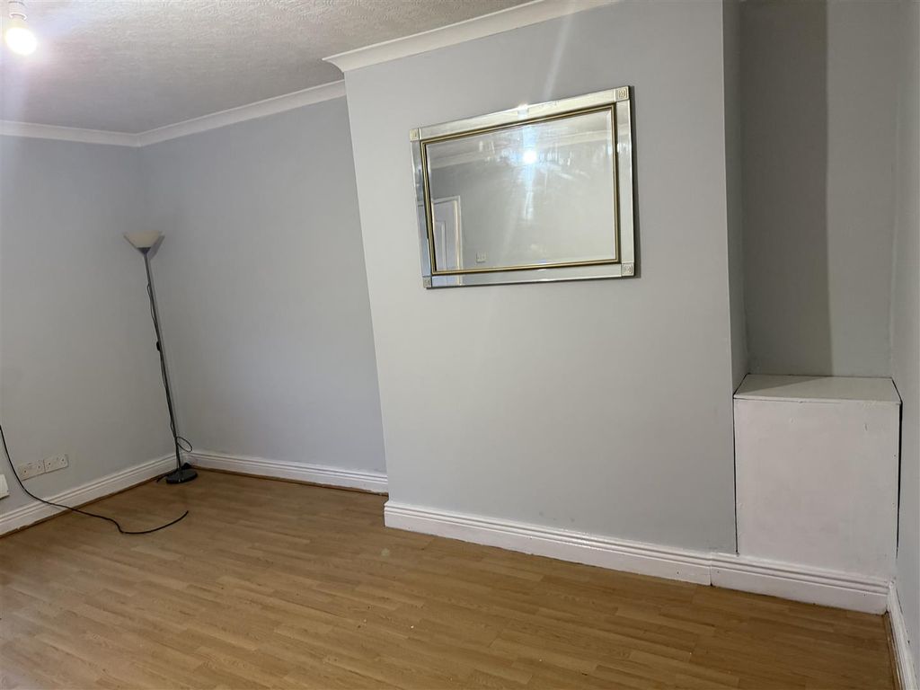 Property photo 3 of 11 Img_8004.Jpeg